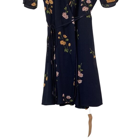Reformation Size XS NWT Lucky Wrap Dress Princess Margaret Navy Floral Printed - Picture 5 of 9
